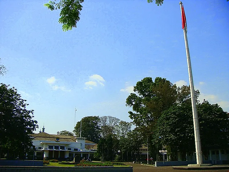 Kekurangan Operator Jadi Kendala Utama Layanan KTP di Kota Bandung