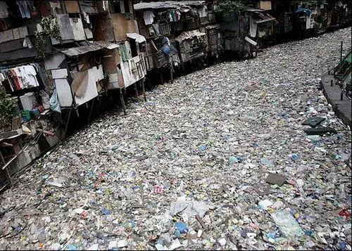 Diduga Tercemar Limbah, DLH Jabar Selidiki Aliran Sungai Citarum