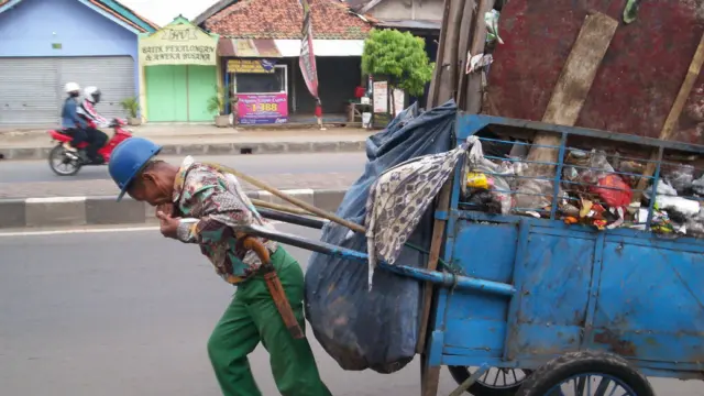 TPA Sarimukti Diprediksi Penuh Oktober 2026, Bandung Masih Bergantung 70 Persen